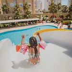 With Balcony & Pool View In Caesar Apartment *