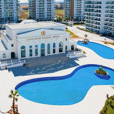 With Balcony & Pool View In Caesar Apartment Agios Georgios (Famagusta)